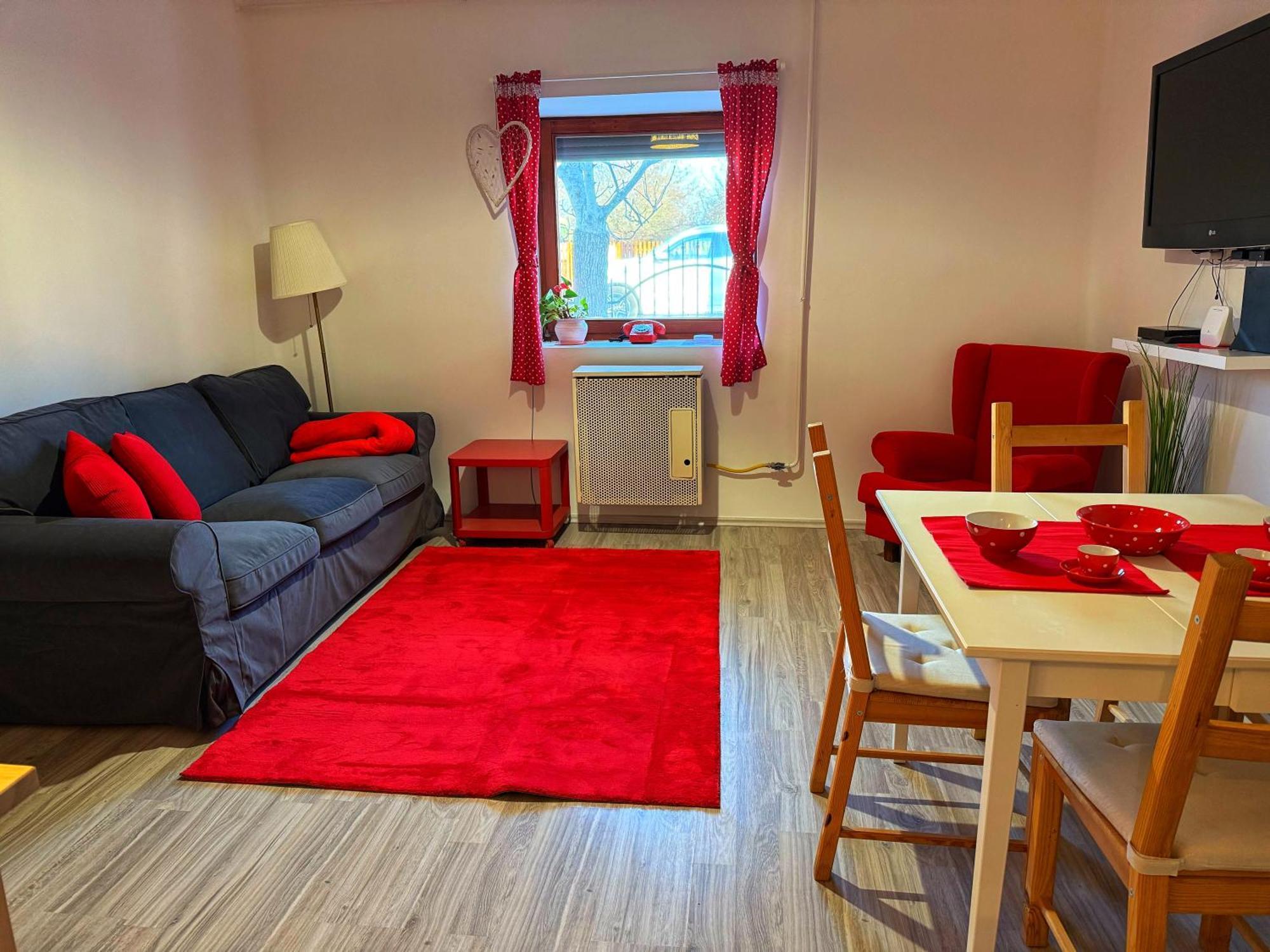 Ferienwohnung Poettyoesotthon Vendeghaz Tiszabábolna Exterior foto